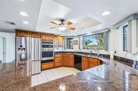 Kitchen - 204 Fairway Dr, Needles, CA 92363 photo 7 of 11