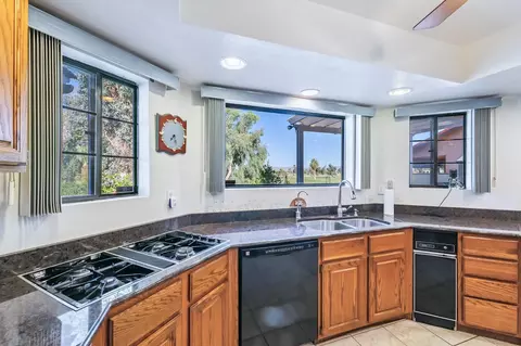 Kitchen - 204 Fairway Dr, Needles, CA 92363 photo 3 of 11