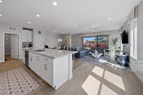 Kitchen - 51530 Sidewinder Dr, Indio, CA 92201 photo 5 of 5