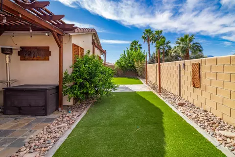Exterior - 40681 Morris St, Indio, CA 92203 photo 7 of 9
