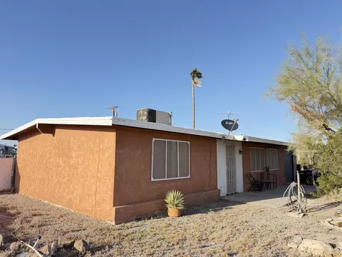 1244 Arcadia Ave, Thermal, CA 92274