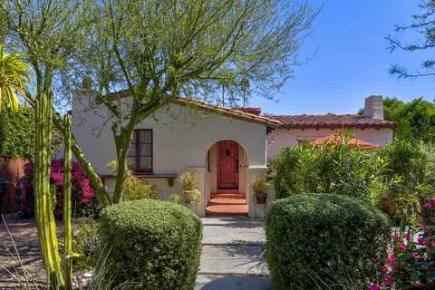 524 S Calle Ajo, Palm Springs, CA 92264