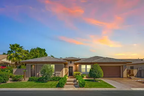 43572 Calle Espada, La Quinta, CA 92253