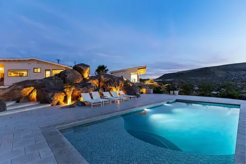 1862 Inca Trl, Yucca Valley, CA 92284