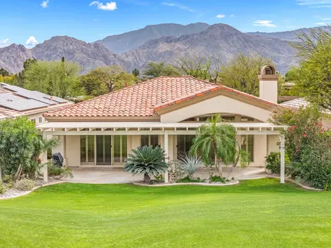 450 Gold Canyon Dr, Palm Desert, CA 92211