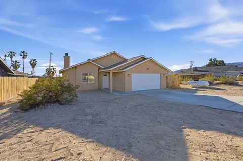 5353 Encelia Dr, Twentynine Palms, CA 92277