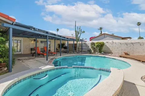 Exterior - 79990 Camelback Dr, Bermuda Dunes, CA 92203 photo 4 of 5