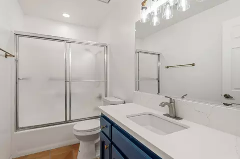 Bath - 79990 Camelback Dr, Bermuda Dunes, CA 92203 photo 1 of 3
