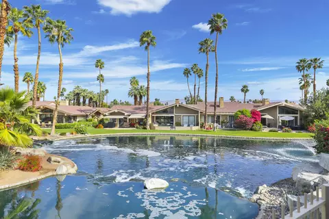 326 Appaloosa Way, Palm Desert, CA 92211