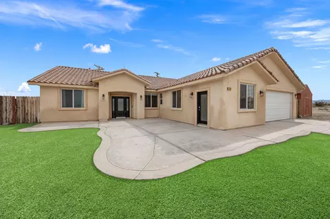 1351 Brentwood Ave, Thermal, CA 92274