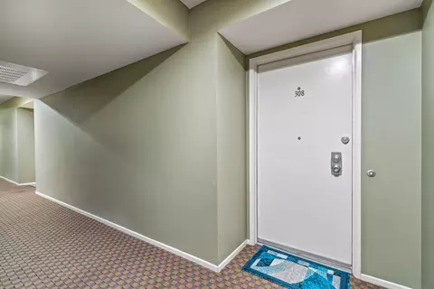 1490 S Camino Real, Palm Springs, CA 92264
