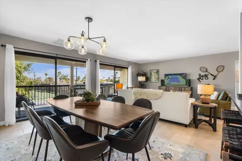 45720 Club Circle Dr, Palm Desert, CA 92260