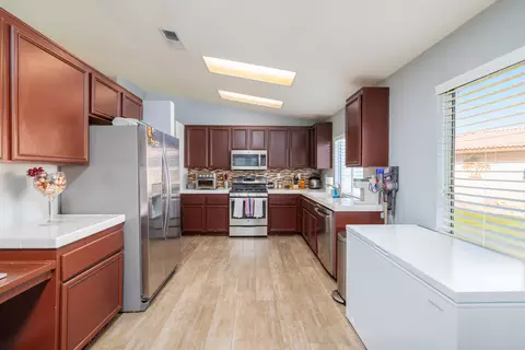 Kitchen - 49840 Jade Way, Indio, CA 92201 photo 1 of 2