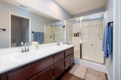 Bath - 49840 Jade Way, Indio, CA 92201 photo 2 of 2