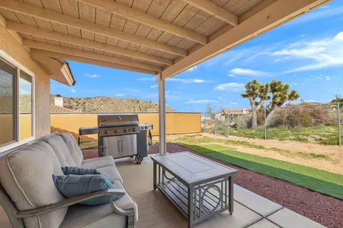 8419 Elk Trl, Yucca Valley, CA 92284