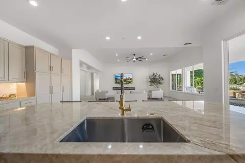 Kitchen - 80262 Amazon Ave, Indio, CA 92201 photo 4 of 8