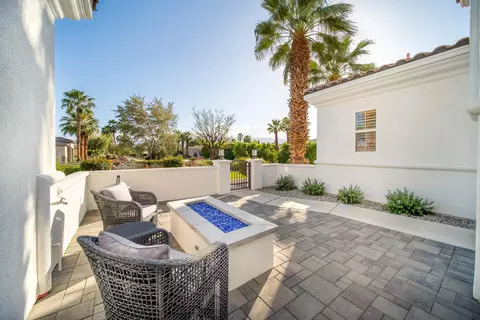 Exterior - 80262 Amazon Ave, Indio, CA 92201 photo 6 of 15