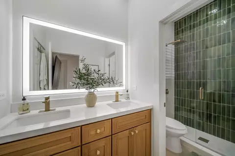 Bath - 80262 Amazon Ave, Indio, CA 92201 photo 2 of 6