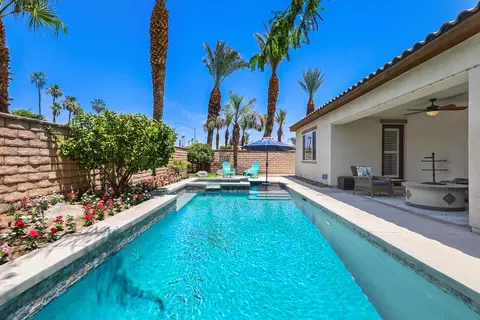 Exterior - 80076 Bridgeport Dr, Indio, CA 92201 photo 4 of 10