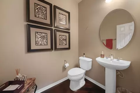 Bath - 80076 Bridgeport Dr, Indio, CA 92201 photo 2 of 4