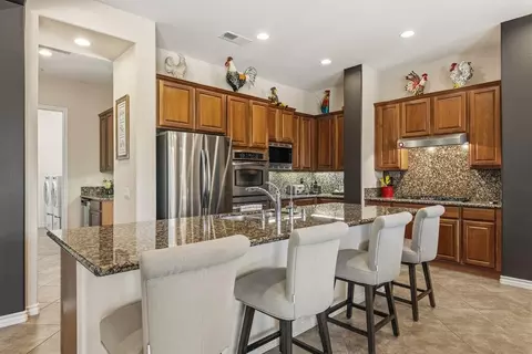 Kitchen - 48135 Chesapeake Pl, Indio, CA 92201 photo 1 of 4