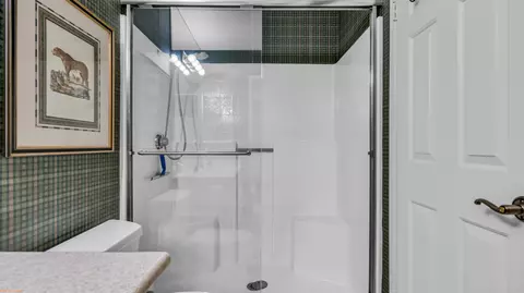 Bath - 42895 Scirocco Rd, Palm Desert, CA 92211 photo 5 of 6