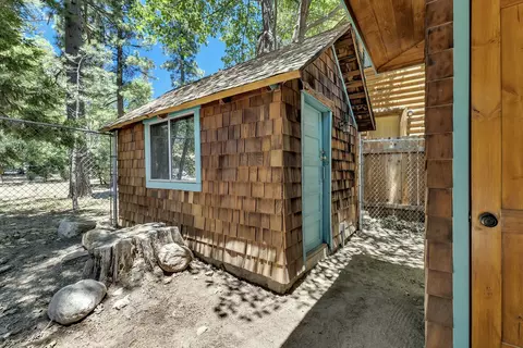 Exterior - 54730 River Dr, Idyllwild, CA 92549 photo 4 of 12