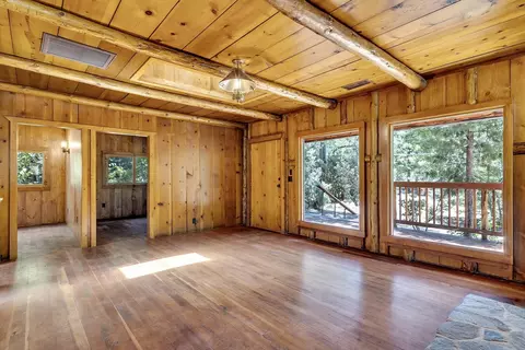 Living - 54730 River Dr, Idyllwild, CA 92549 photo 3 of 4