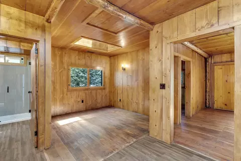 Bedroom - 54730 River Dr, Idyllwild, CA 92549 photo 1 of 4
