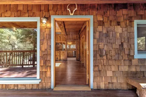 Entry Way - 54730 River Dr, Idyllwild, CA 92549 photo 2 of 5