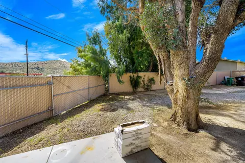 Exterior - 11229 San Jacinto St, Morongo Valley, CA 92256 photo 9 of 10
