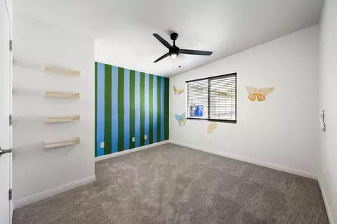 Bedroom - 11229 San Jacinto St, Morongo Valley, CA 92256 photo 3 of 4