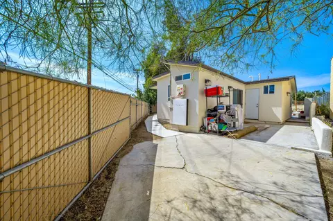 Exterior - 11229 San Jacinto St, Morongo Valley, CA 92256 photo 10 of 10