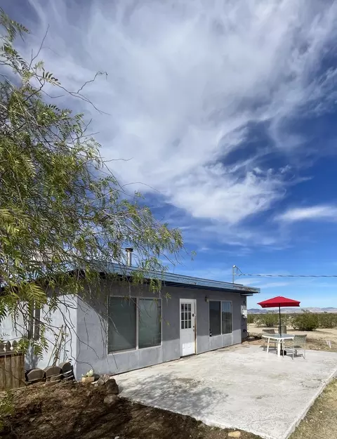 1120 Shangri La Ln, Joshua Tree, CA 92252