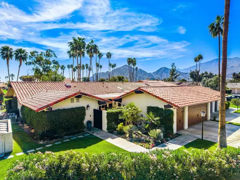 49839 Coachella Dr, La Quinta, CA 92253