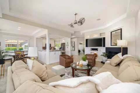 38819 Wisteria Dr, Palm Desert, CA 92211