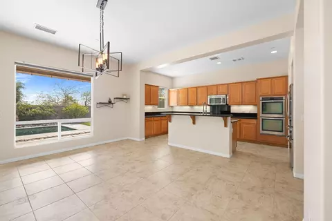 Kitchen - 41252 Gaslight Ave, Bermuda Dunes, CA 92203 photo 1 of 4