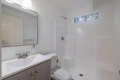 Bath - 300 Downey Dr, Big Bear City, CA 92314 photo 2 of 2