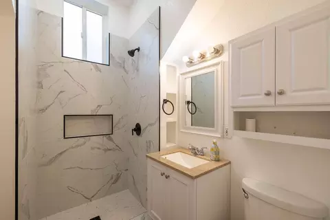 Bath - 300 Downey Dr, Big Bear City, CA 92314 photo 1 of 2