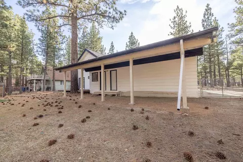 Exterior - 300 Downey Dr, Big Bear City, CA 92314 photo 3 of 5