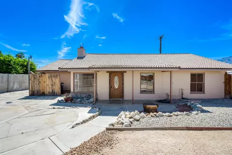 3933 E Calle San Antonio, Palm Springs, CA 92264