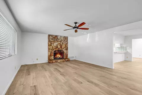 Living - 1315 Barbara Dr, Vista, CA 92084 photo 2 of 6