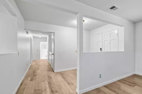 Entry Way - 1315 Barbara Dr, Vista, CA 92084 photo 1 of 1