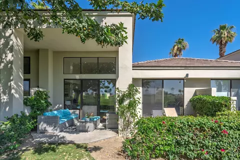 Exterior - 54326 Oak Tree, La Quinta, CA 92253 photo 10 of 11