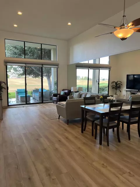 54326 Oak Tree, La Quinta, CA 92253