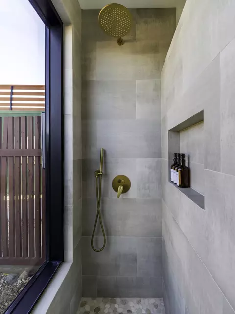 Bath - 59130 Reche Rd, Landers, CA 92285 photo 6 of 9