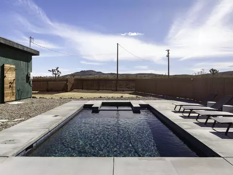 Exterior - 59130 Reche Rd, Landers, CA 92285 photo 9 of 26
