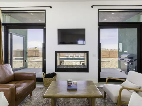 Living - 59130 Reche Rd, Landers, CA 92285 photo 2 of 6