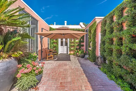 47386 Marrakesh Dr, Palm Desert, CA 92260