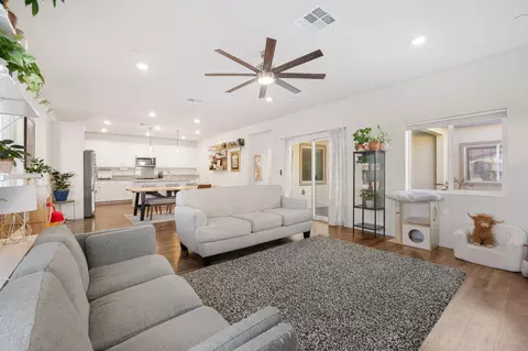 67413 Rio Naches Rd, Cathedral City, CA 92234